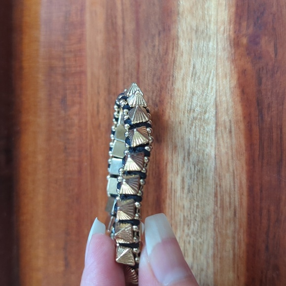 🖤 Black and Gold-tone Spike Bracelet - Picture 2 of 5